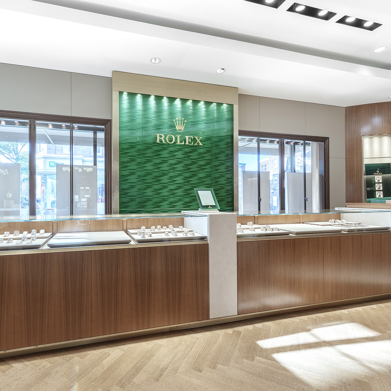 Nearest deals rolex store