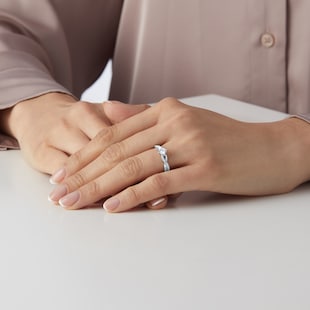 Goldsmiths 9 Carat White Gold 0.18 Carat Diamond Crossover Engagement Ring