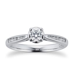 06018038 - 9ct White Gold 0.40cttw Diamond Illusion Ring
