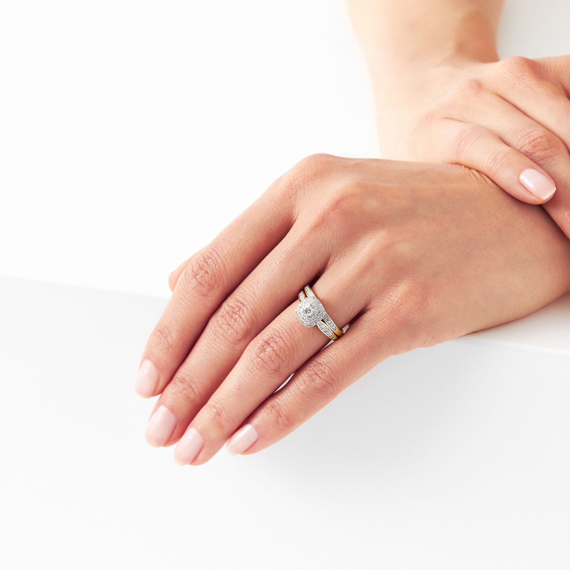 Goldsmiths 18ct Yellow Gold 0.65ct Diamond Bridal set