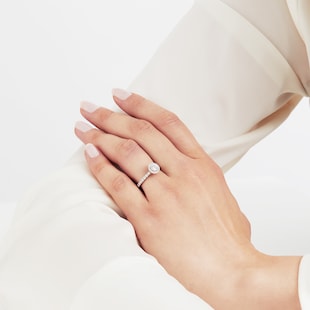 Goldsmiths 18ct White Gold 1.00cttw Damond Halo Engagement Ring