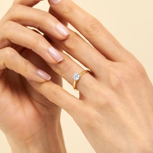 Goldsmiths 18ct Yellow Gold 0.70cttw Brilliant Cut Solitaire Diamond Engagement Ring