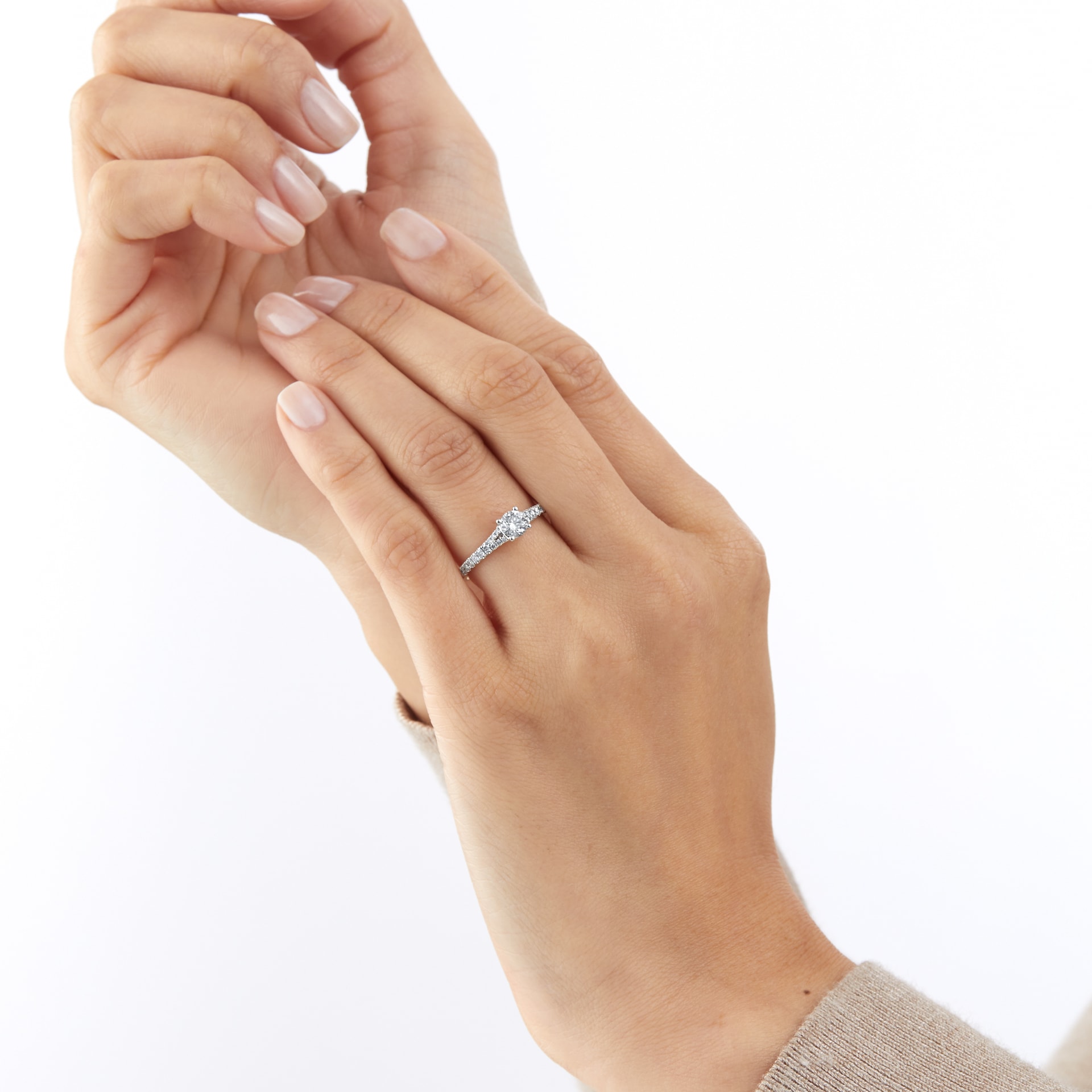 Goldsmiths Platinum 0.65cttw Diamond Round Brilliant Cut Engagement Ring Goldsmiths Platinum 0.65cttw Diamond Round Brilliant Cut Engagement Ring