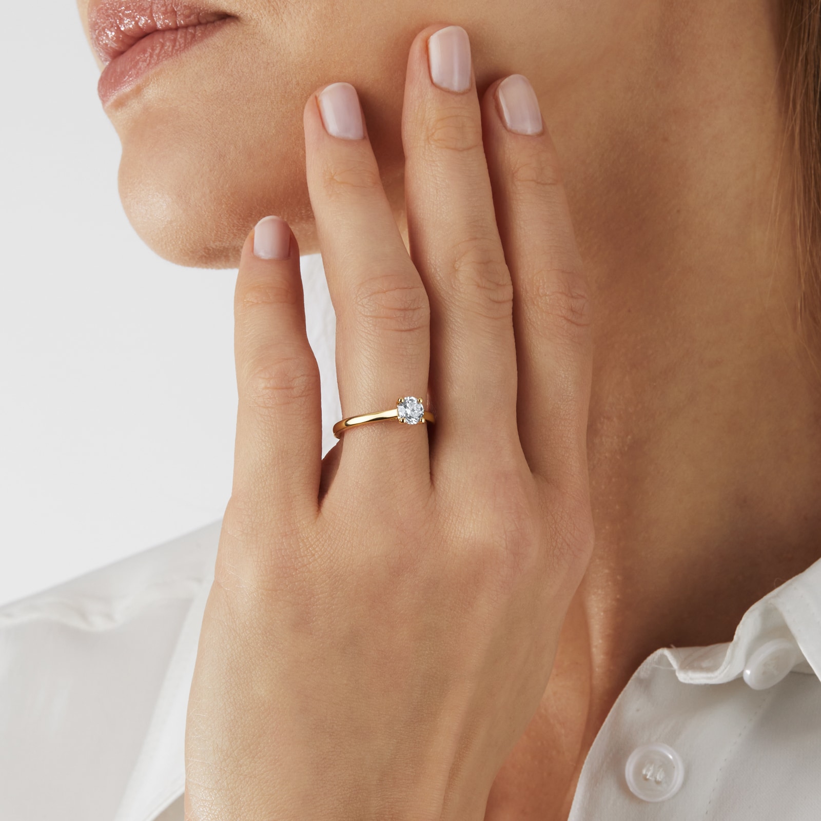 Goldsmiths 18ct Yellow Gold 0.70cttw Diamond Solitaire Engagement Ring - Ring Size I Goldsmiths 18ct Yellow Gold 0.70cttw Diamond Solitaire Engagement Ring - Ring Size I