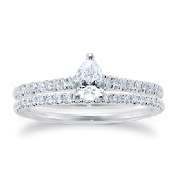 06019319 - Platinum 0.66ct Diamond Pear Cut Solitaire Bridal Set