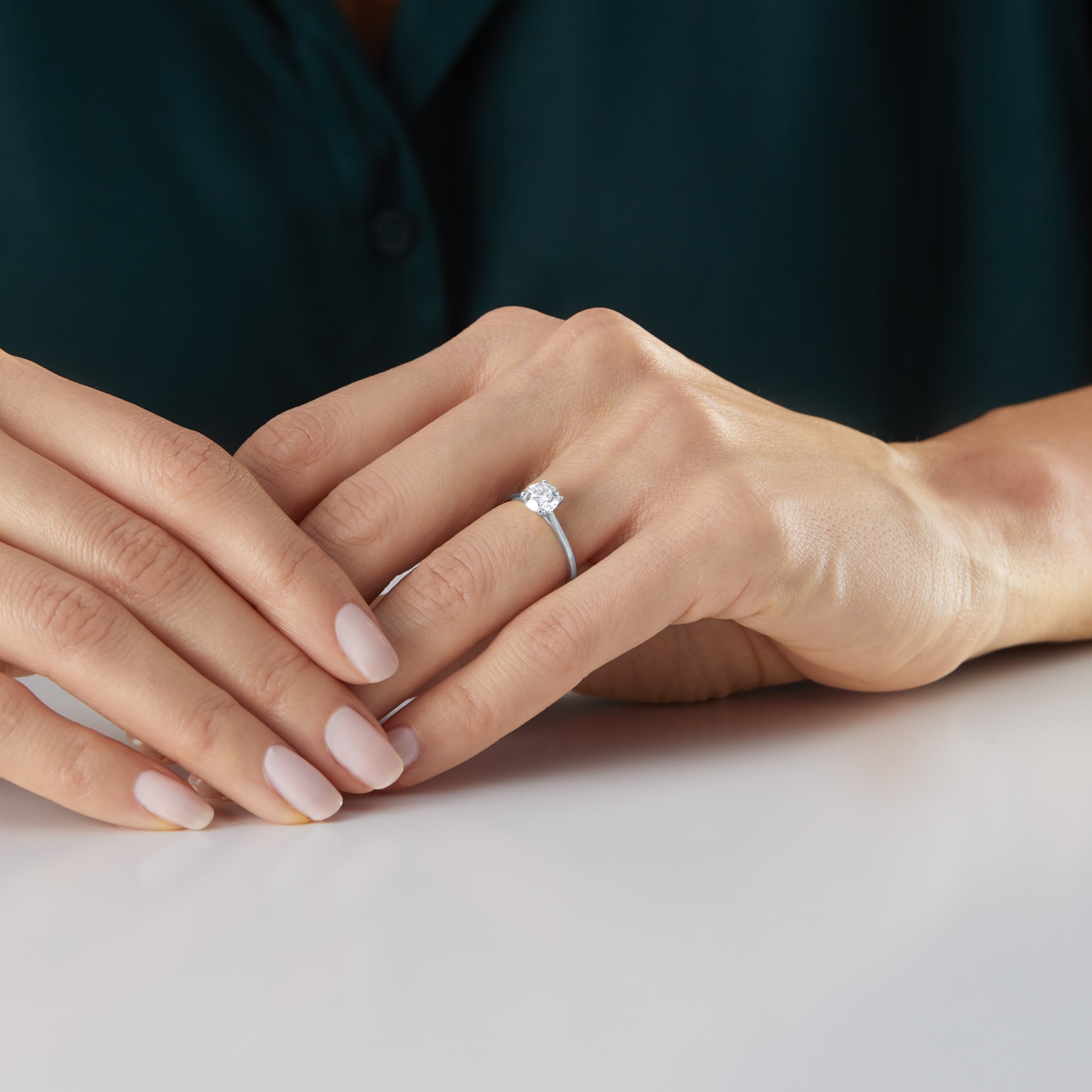 Goldsmiths Platinum 1.00ct Diamond Solitaire Ring Goldsmiths Platinum 1.00ct Diamond Solitaire Ring