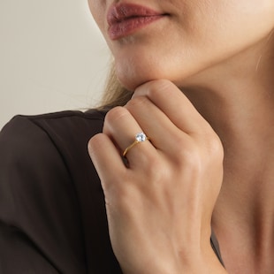 Goldsmiths 18ct Yellow Gold 1.00cttw Brilliant Cut Diamond Solitaire Engagement Ring