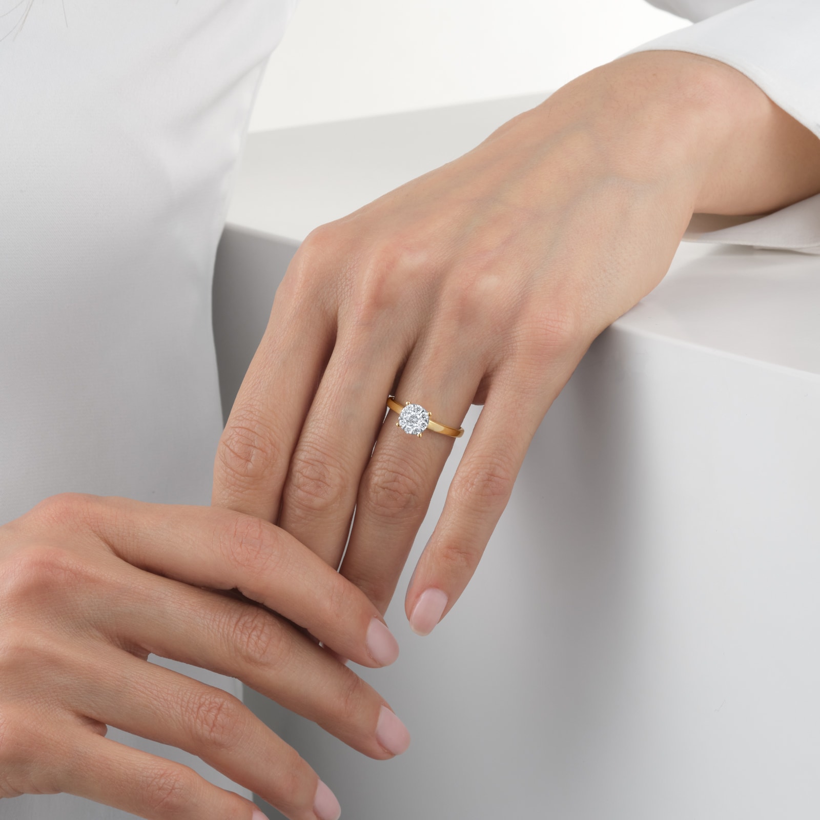 Goldsmiths 9ct Yellow Gold 0.40cttw Diamond Cluster Engagement Ring Goldsmiths 9ct Yellow Gold 0.40cttw Diamond Cluster Engagement Ring