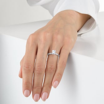 Goldsmiths Platinum 1.00cttw Emerald Cut Solitaire Diamond Engagement Ring
