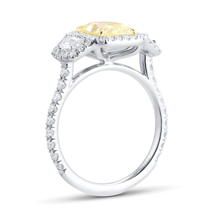Mappin & Webb Platinum 2.91cttw Three Stone Yellow Diamond Ring - Ring Size M