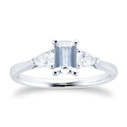 06031067 - Platinum 1.00cttw Diamond 3 stone Engagement Ring