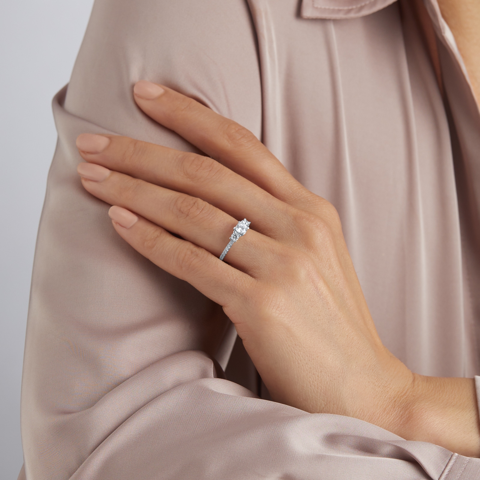 Goldsmiths Platinum 1.00cttw Diamond 3 Stone Engagement Ring - Ring Size I Goldsmiths Platinum 1.00cttw Diamond 3 Stone Engagement Ring - Ring Size I
