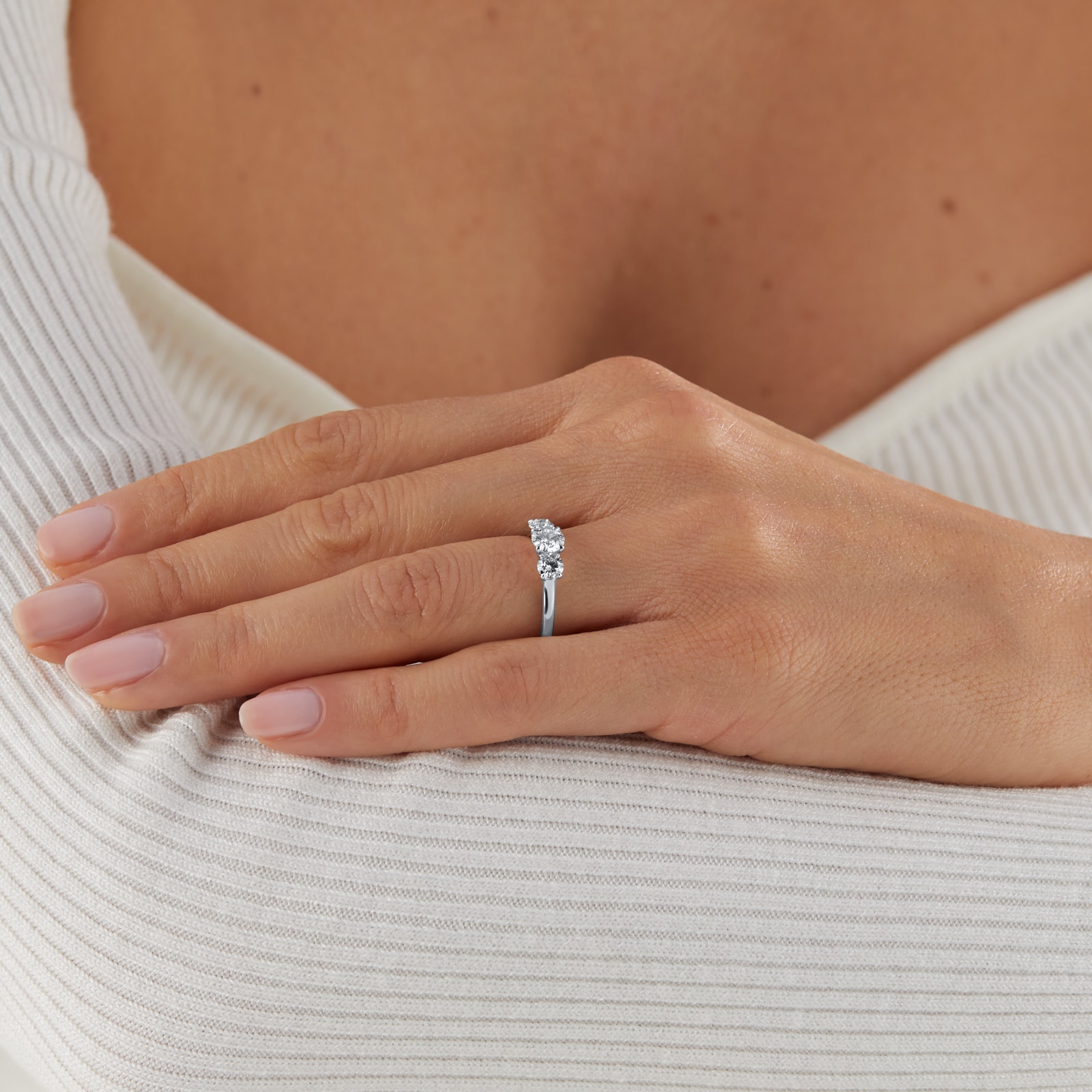 Goldsmiths Exclusive Platinum 1.00cttw Brilliant Cut 3 Stone Goldsmiths Signature Diamond Engagement Ring