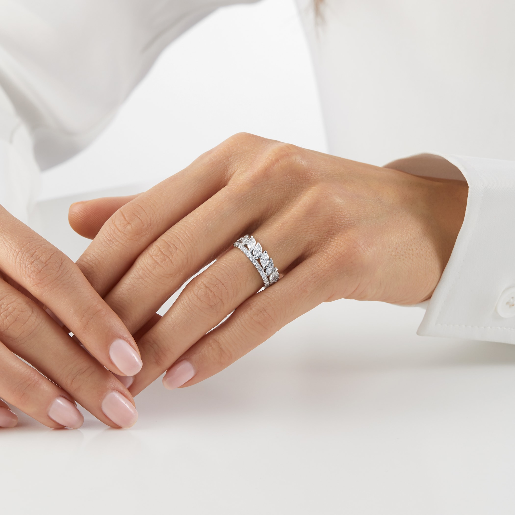 Mappin & Webb Vinea 18ct White Gold 1.00cttw Diamond Ring Mappin & Webb Vinea 18ct White Gold 1.00cttw Diamond Ring