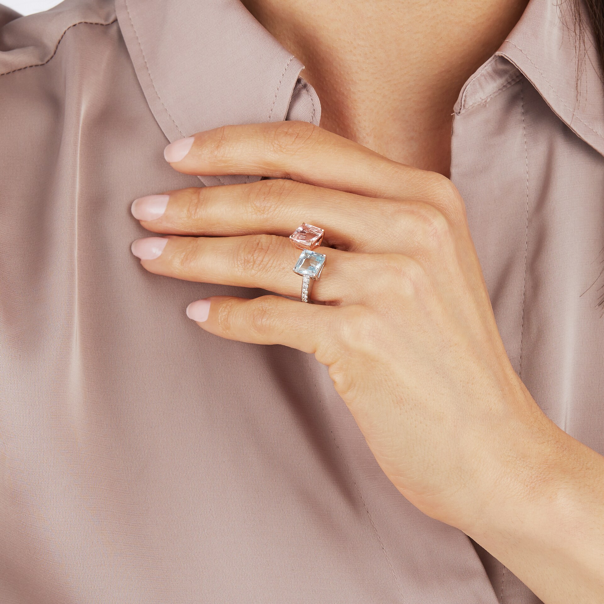 Mappin & Webb 18ct White Gold Aquamarine, Morganite & 0.33cttw Diamond Ring Mappin & Webb 18ct White Gold Aquamarine, Morganite & 0.33cttw Diamond Ring