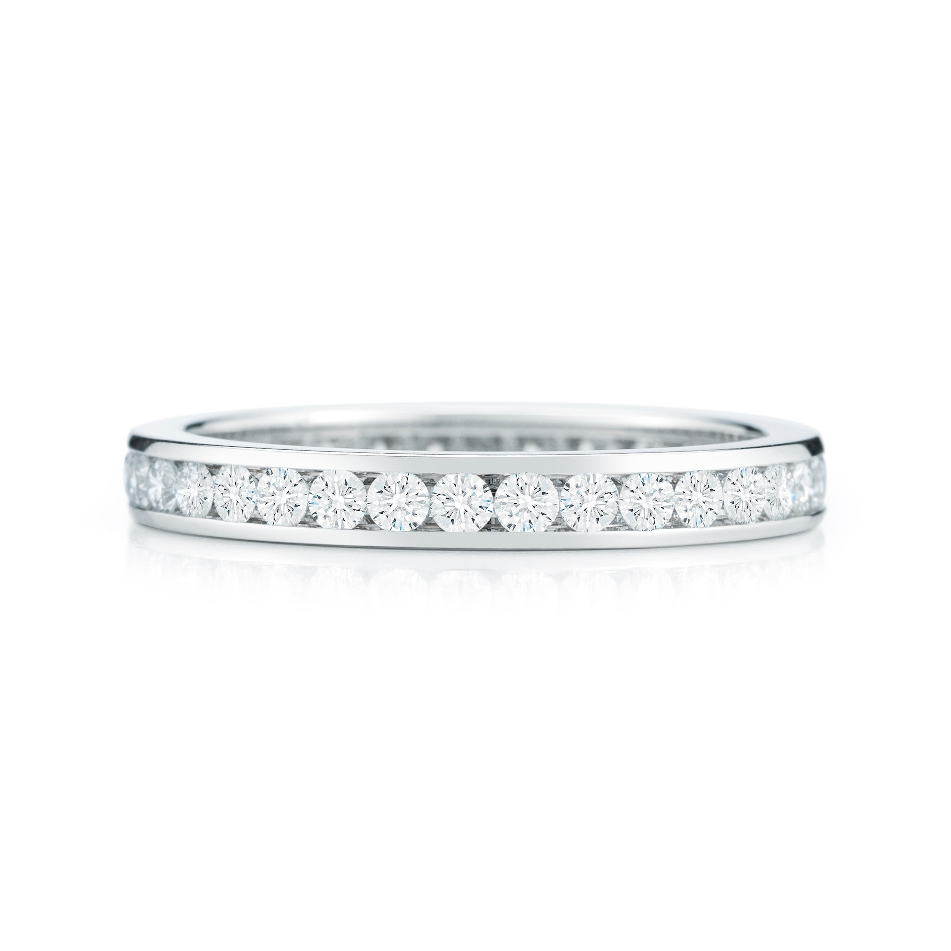 Mayors Platinum 0.93cttw Full Channel Set Diamond Diamond Band Mayors Platinum 0.93cttw Full Channel Set Diamond Diamond Band