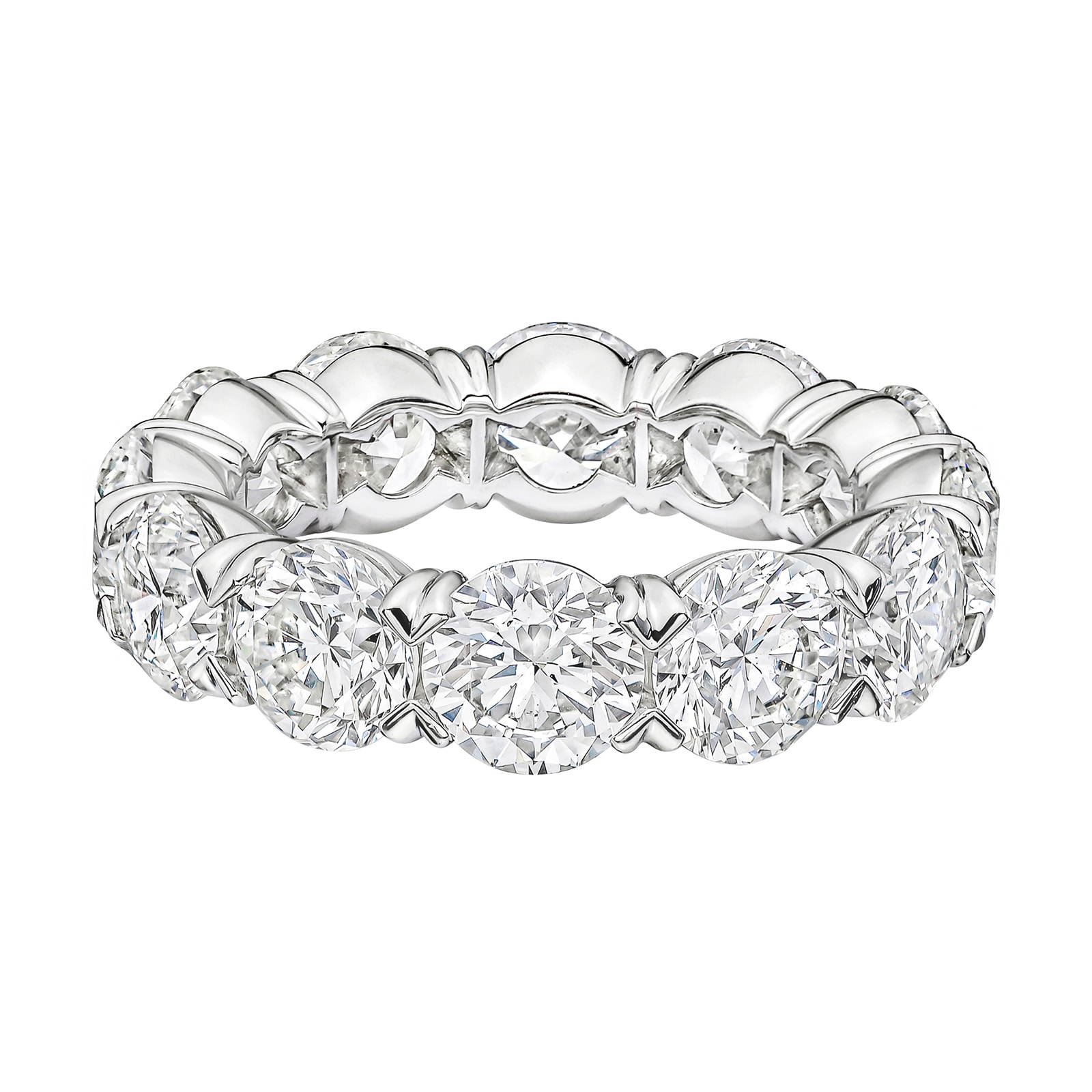 Mayors Platinum 8.46cttw Brilliant Cut 12 Stone Diamond Eternity Band - Size 6.75