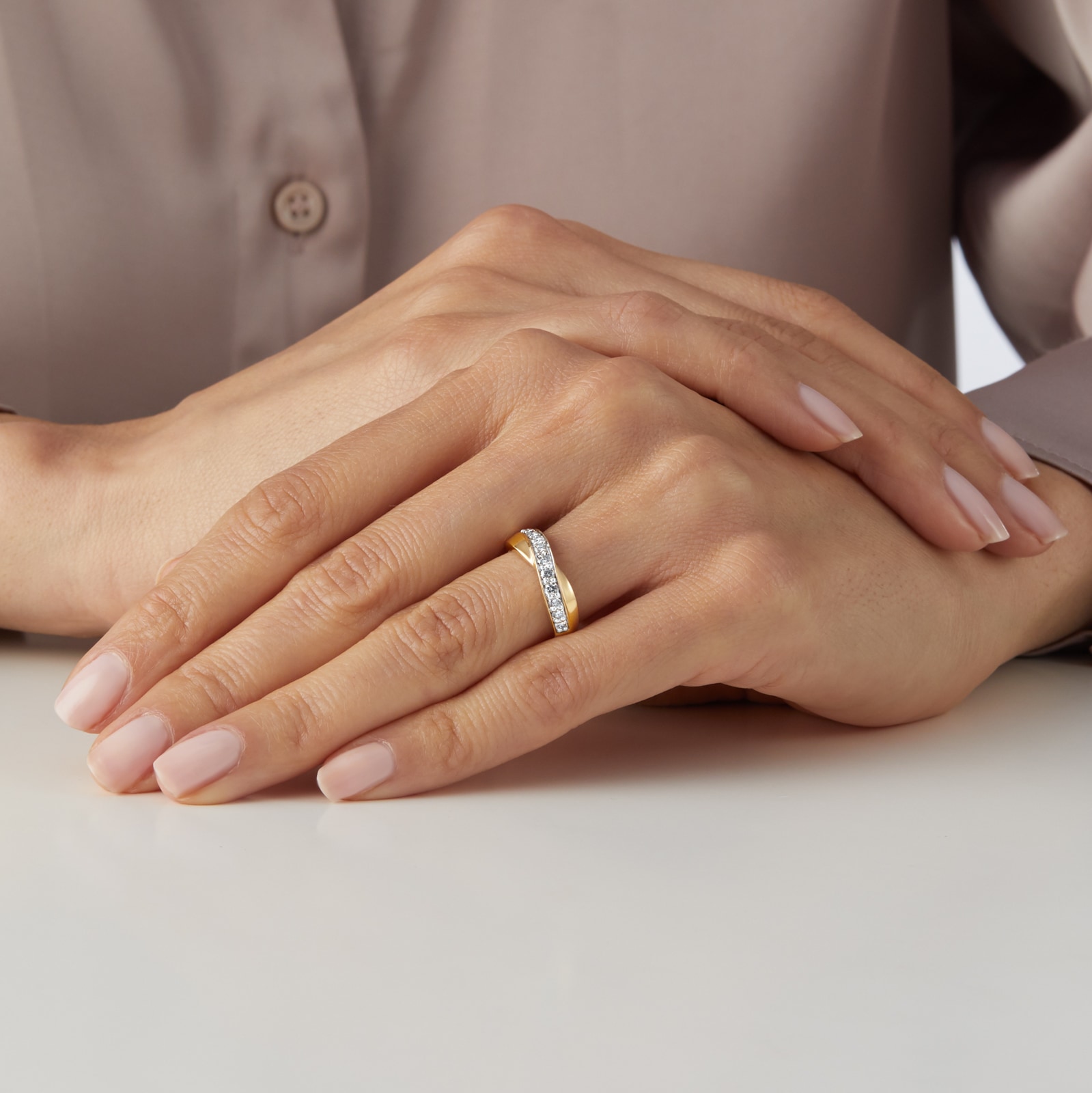 Goldsmiths 9ct Yellow Gold Cross Over 0.50ct Diamond Ring - Ring Size M.5 Goldsmiths 9ct Yellow Gold Cross Over 0.50ct Diamond Ring - Ring Size M.5