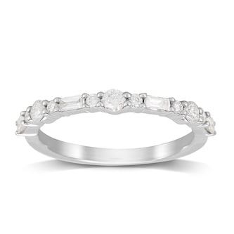 Mappin 
Webb Platinum 0.50ct Brilliant 
Baguette Cut Half Eternity Ring