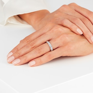 Goldsmiths Platinum 1.00cttw Diamond  Dot Dash Eternity Ring