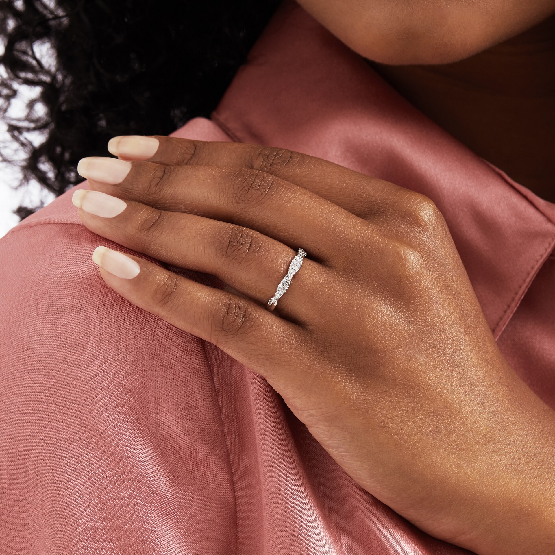 Goldsmiths 18ct White Gold 0.20ct Diamond Twist Eternity Ring