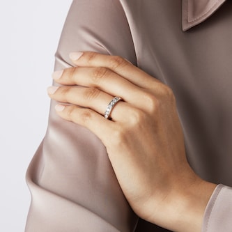 Goldsmiths Platinum 1.00cttw Channel Set 11 Stone Eternity Ring Goldsmiths Platinum 1.00cttw Channel Set 11 Stone Eternity Ring