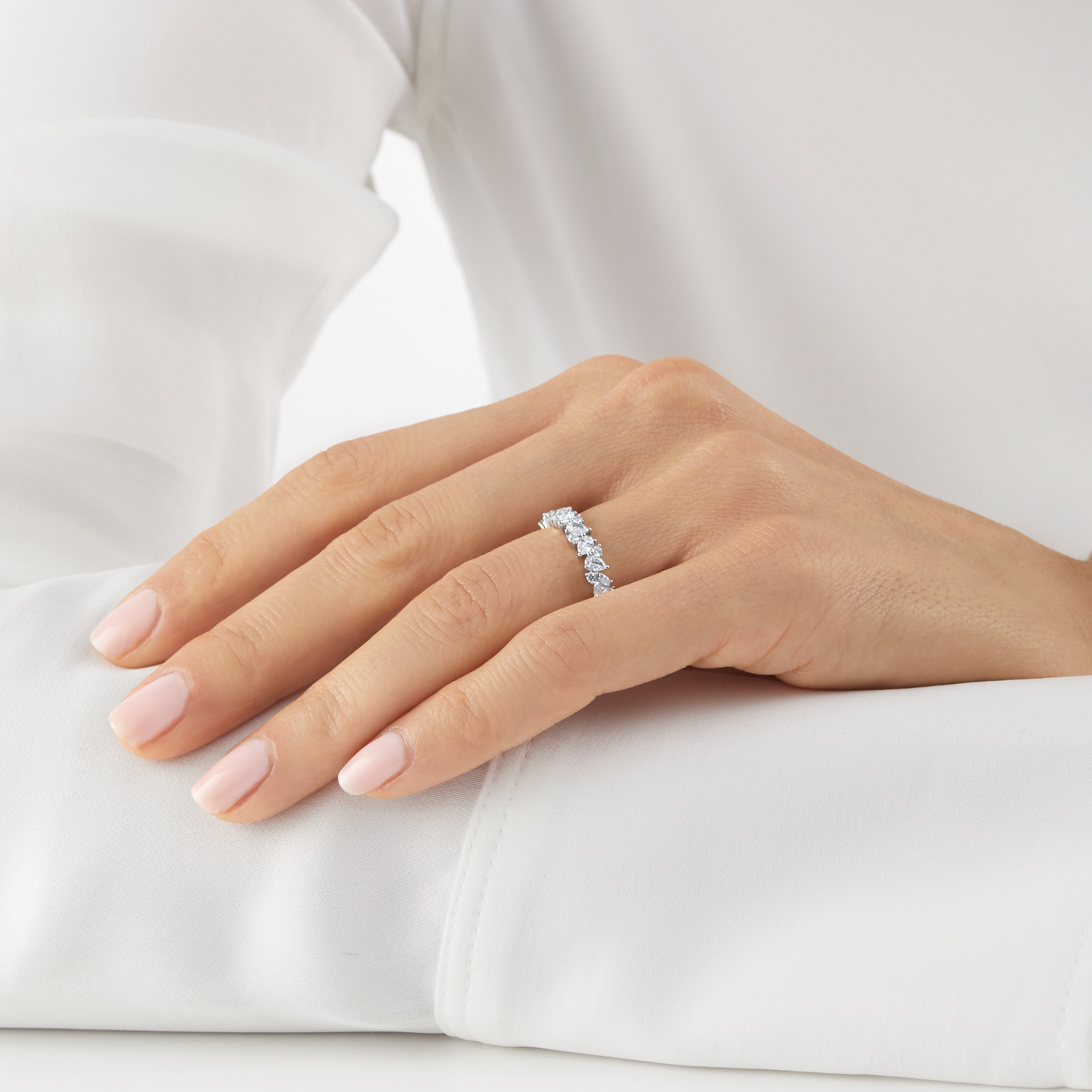 Mappin & Webb Platinum 0.75cttw Mixed Cut Diamond Eternity Ring Mappin & Webb Platinum 0.75cttw Mixed Cut Diamond Eternity Ring