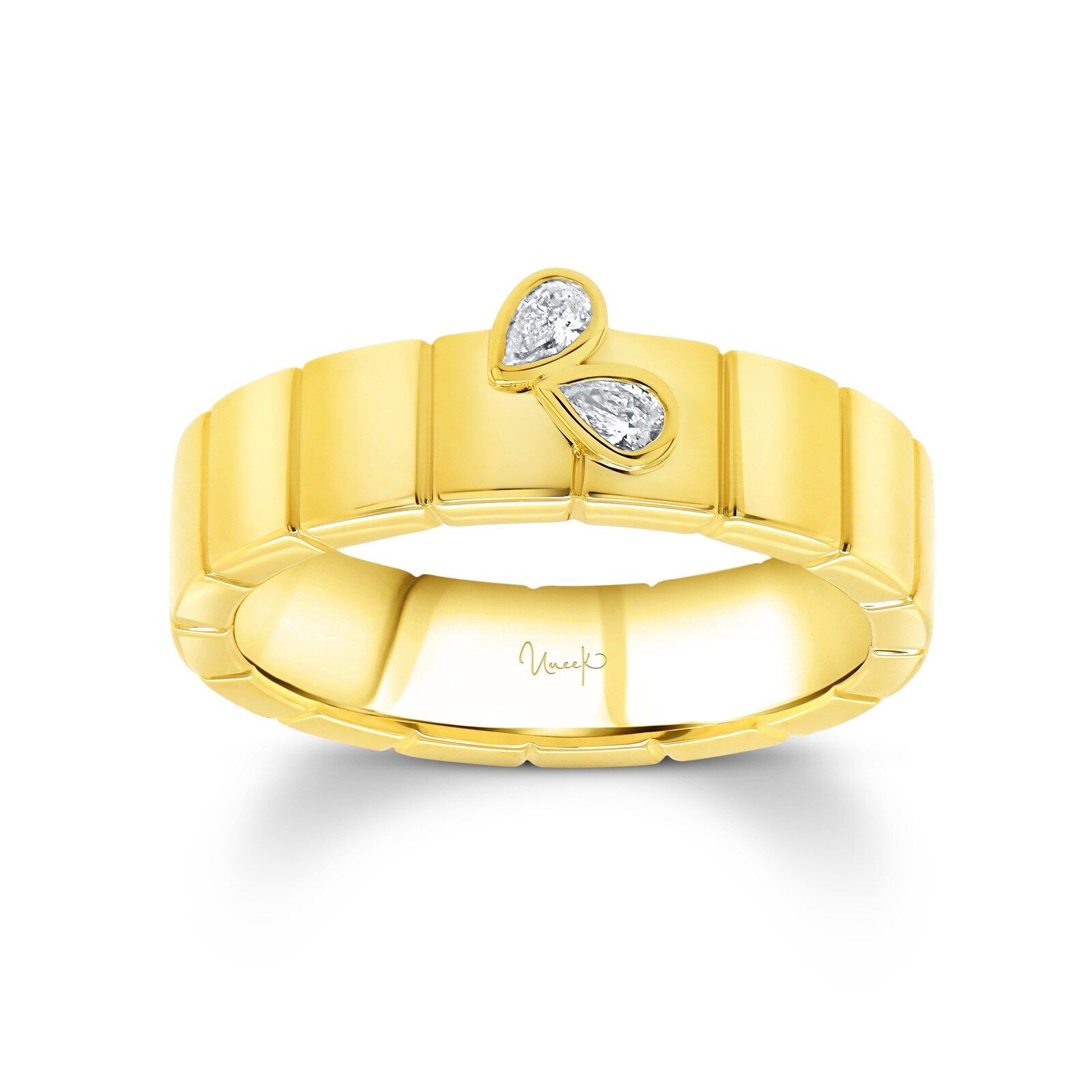 18K Yellow Gold 0.23cttw Mixed Cut Diamond Ring - Ring Size 6.5