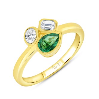  18K Yellow Gold 0.29cttw Diamond & 0.31cttw Emerald Ring