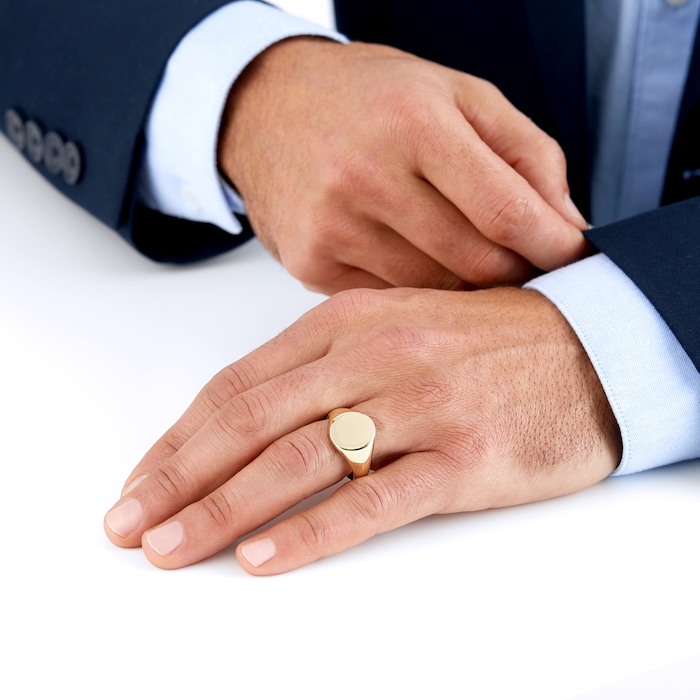 Goldsmiths 9ct Yellow Gold Oval Signet Ring - Ring Size X