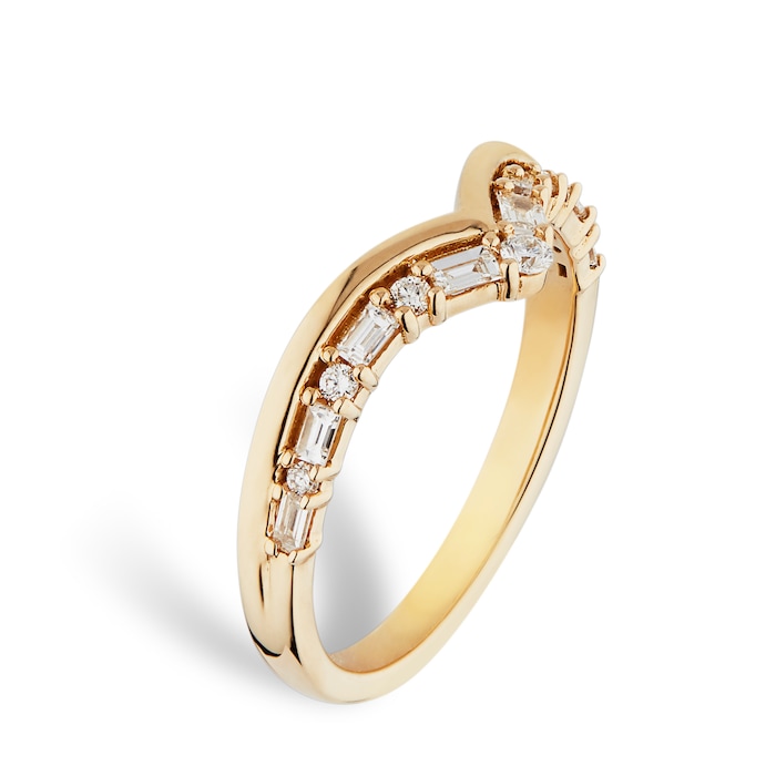 Goldsmiths 18ct Yellow Gold 0.20cttw Shaped Wedding Ring - Ring Size N