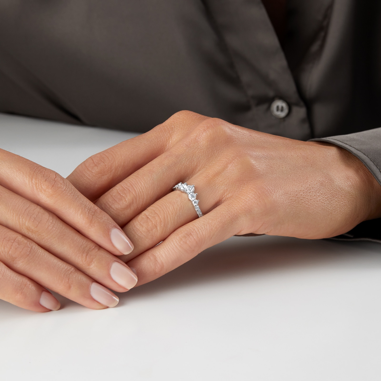 Goldsmiths Platinum 1.00ct Diamond Shape Wedding Ring Goldsmiths Platinum 1.00ct Diamond Shape Wedding Ring