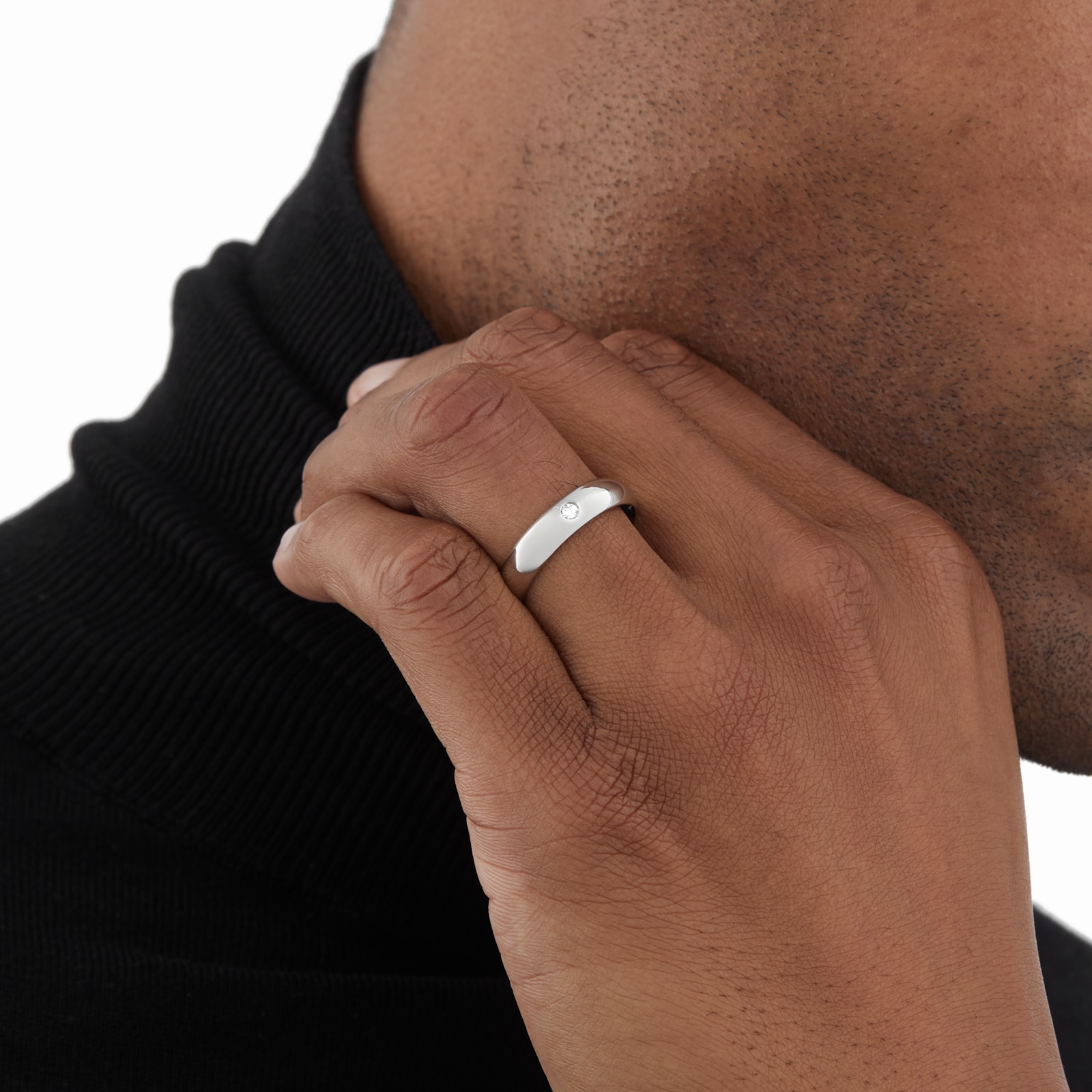 Goldsmiths Platinum 0.05ct Diamond 5mm Paris Court Wedding Ring Goldsmiths Platinum 0.05ct Diamond 5mm Paris Court Wedding Ring