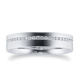 08230478 - Platinum 0.48cttw Diamond Set Flat Court Diamond Wedding Ring