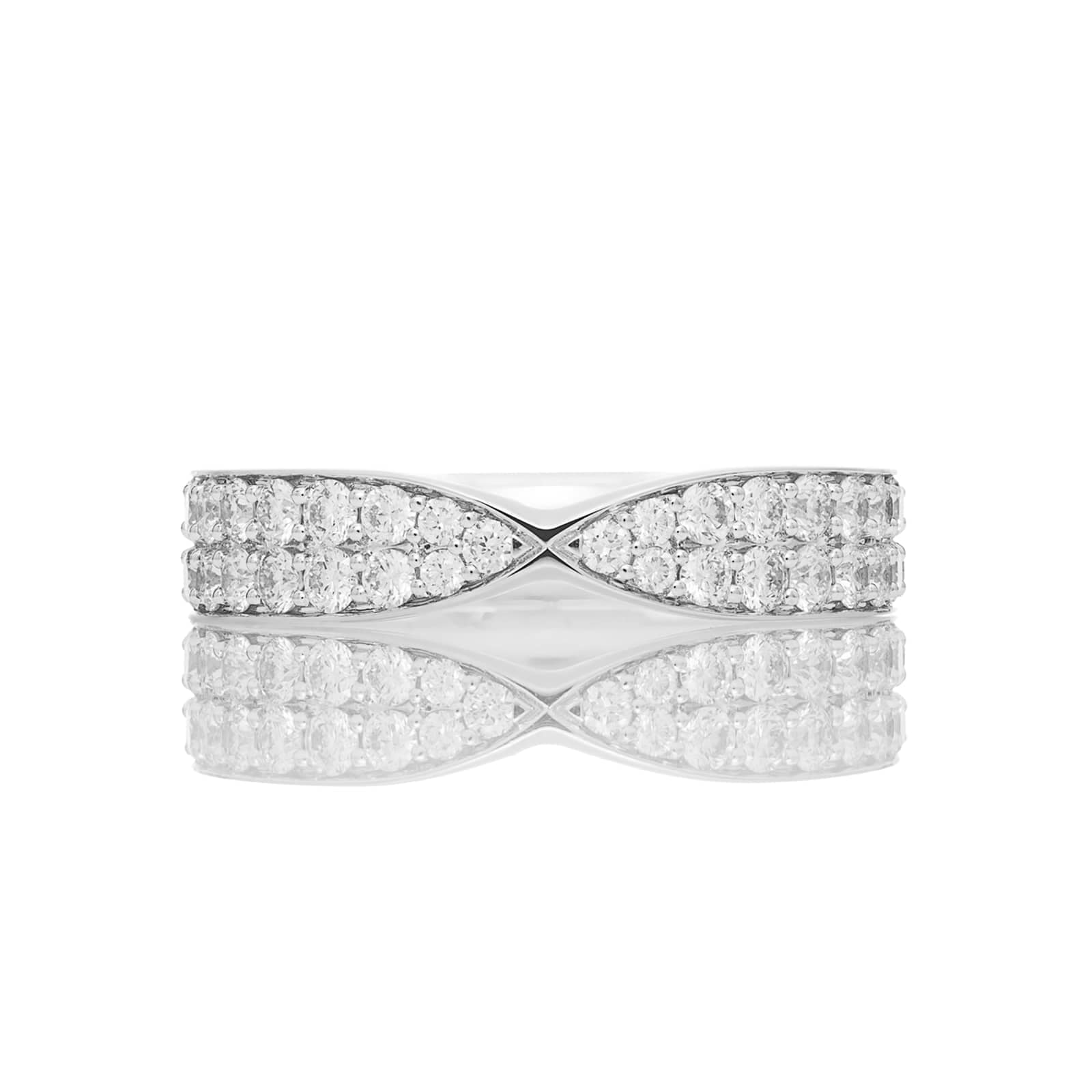 Mayors Platinum 0.96ct Diamond Kiss Band
