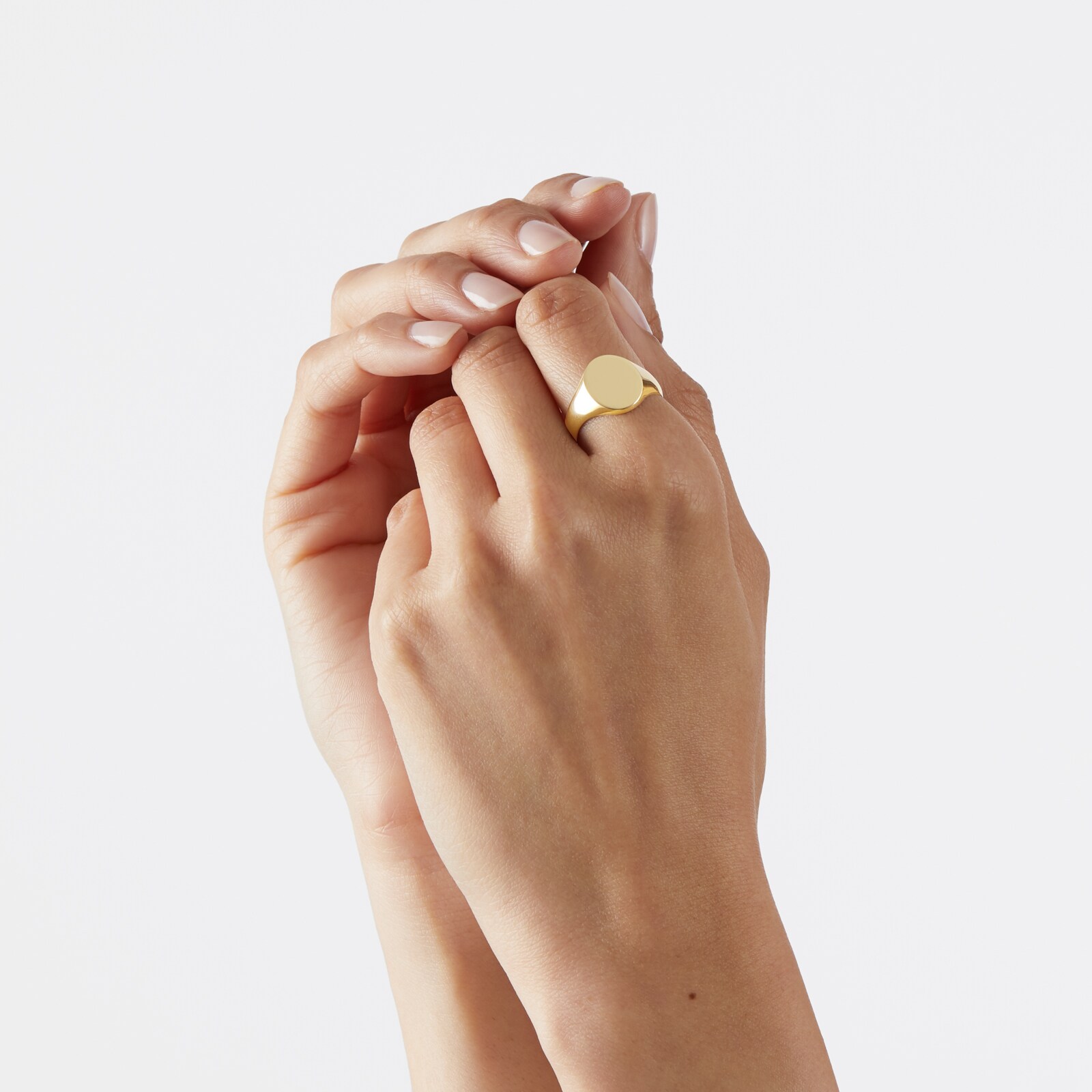 Goldsmiths 9ct Yellow Gold Oval Plain Signet Ring