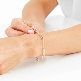 Goldsmiths 9ct Yellow Gold Rectangular Link Station Bracelet Goldsmiths 9ct Yellow Gold Rectangular Link Station Bracelet