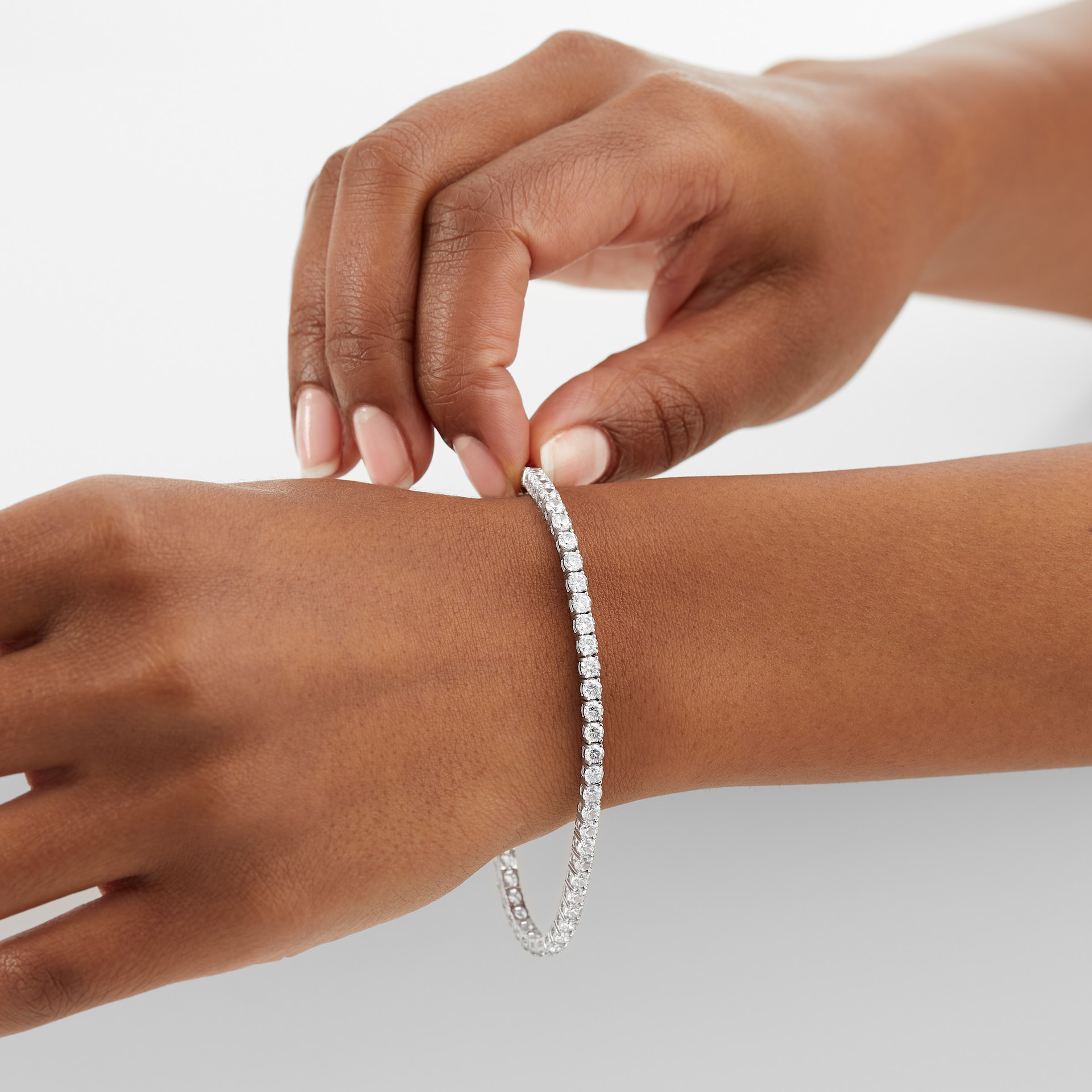 Goldsmiths 9ct White Gold 3mm Cubic Zirconia Tennis Bracelet