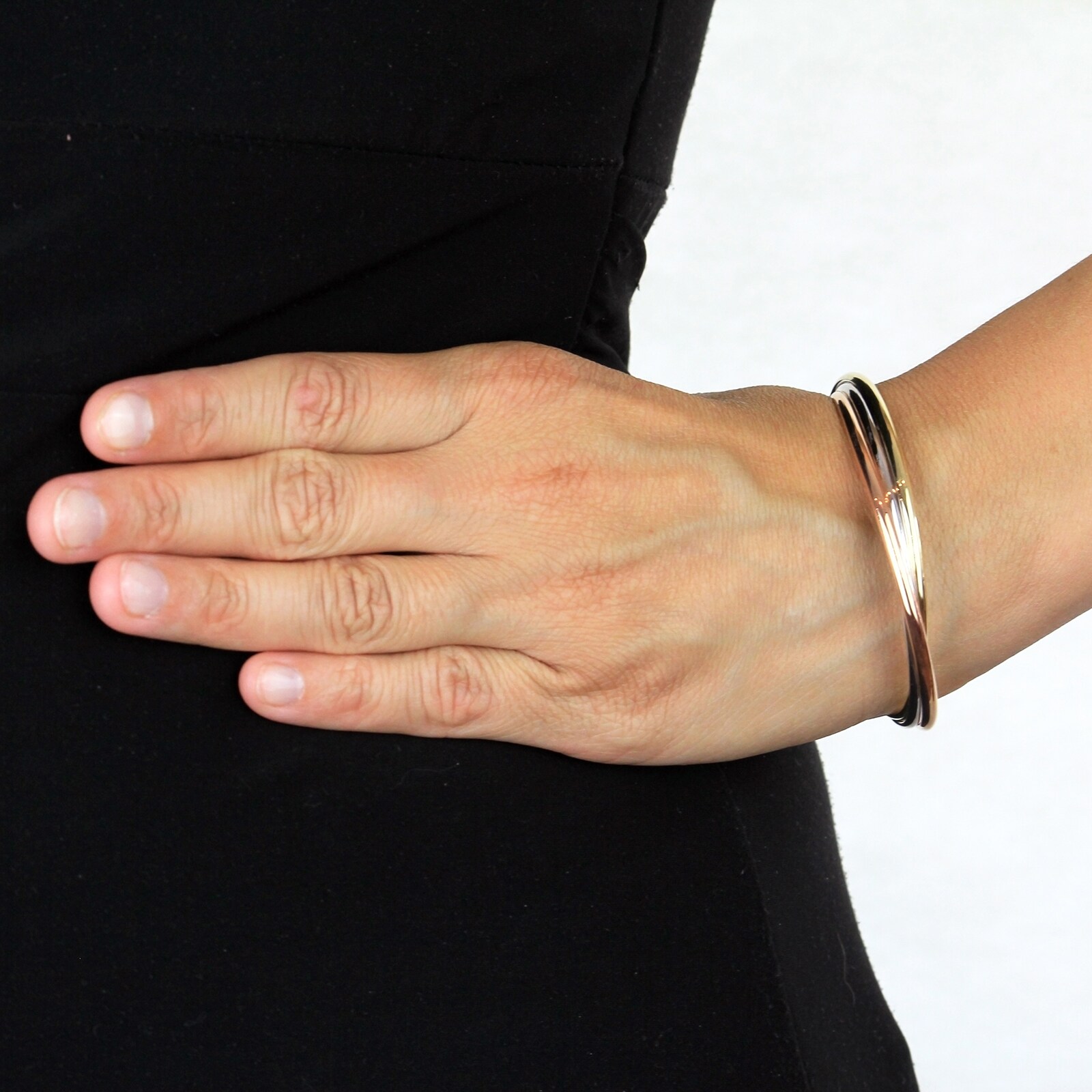 Goldsmiths 9ct Tricolour Gold Bangle