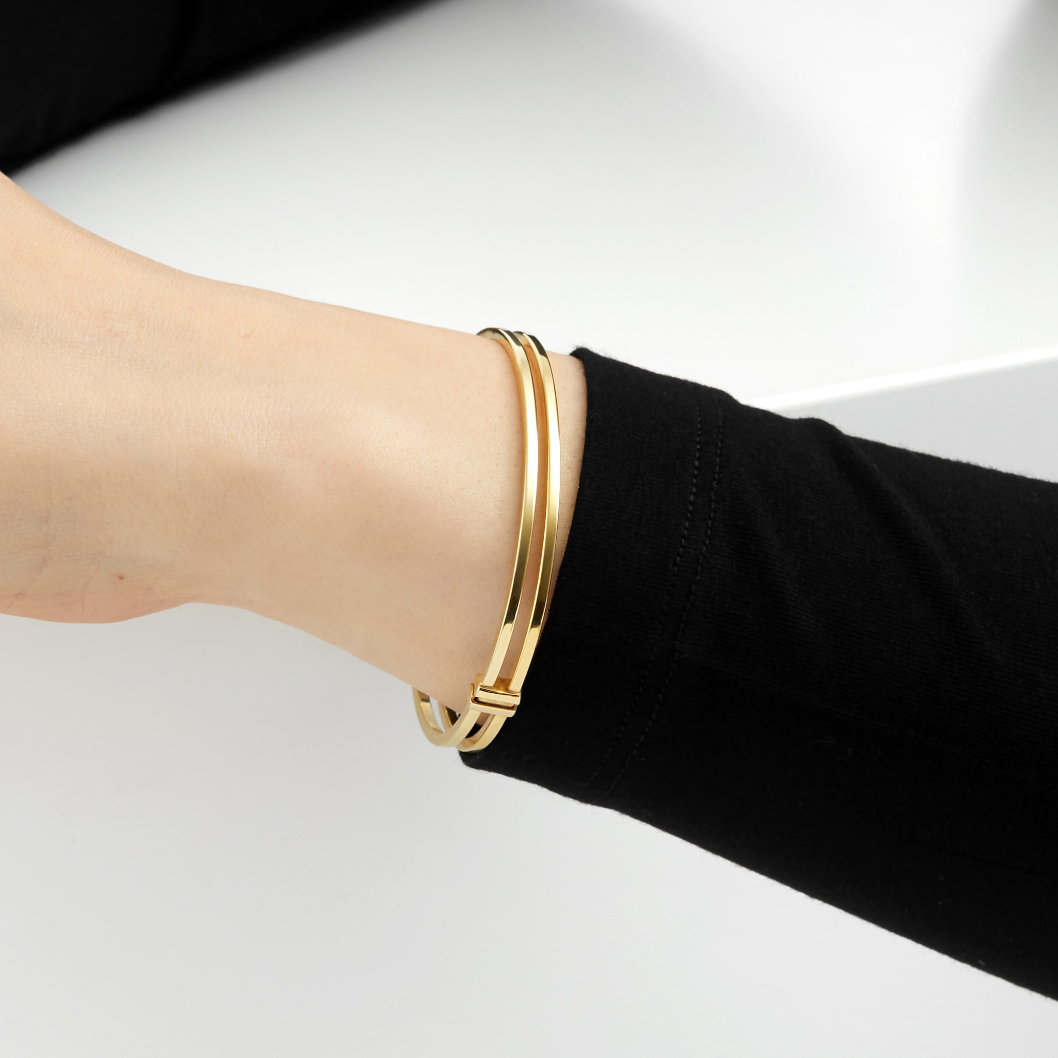 Goldsmiths 9ct Yellow Gold Double Square Tube Bangle Goldsmiths 9ct Yellow Gold Double Square Tube Bangle