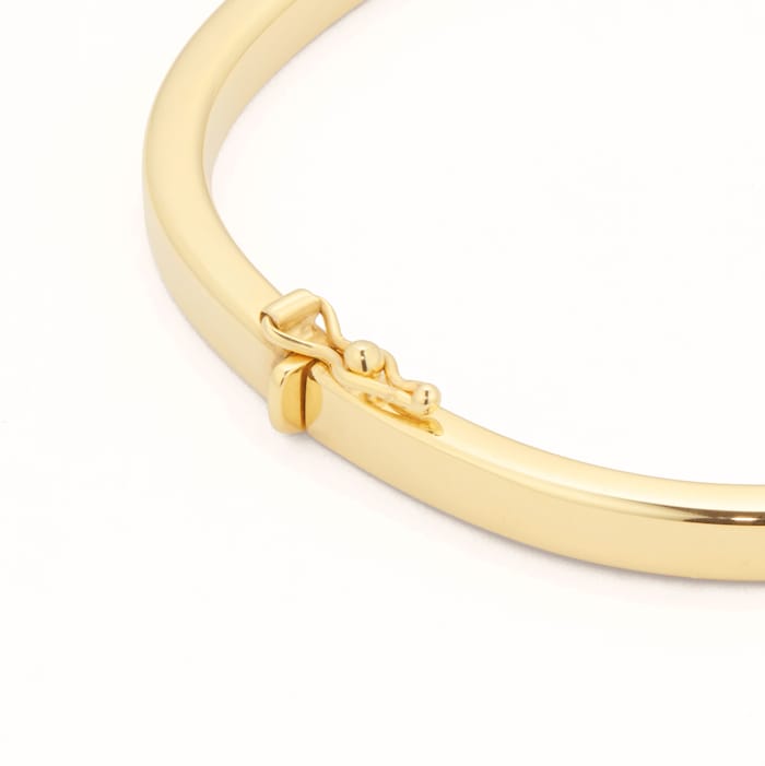 Goldsmiths 18ct Yellow Gold Hollow Hinged Bangle