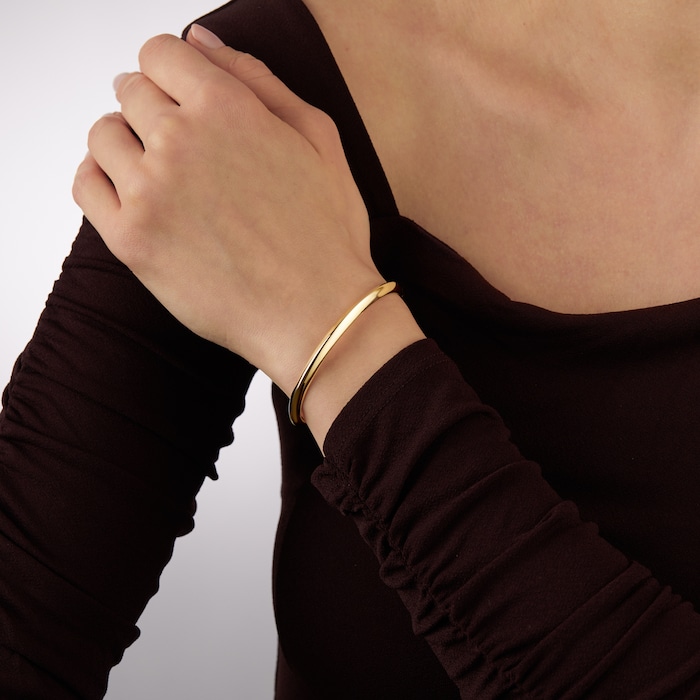 Mappin & Webb 18ct Yellow Gold Hollow Bangle
