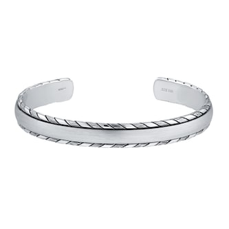 Mappin
Webb Sterling Silver Herringbone Bangle Mappin
Webb Sterling Silver Herringbone Bangle