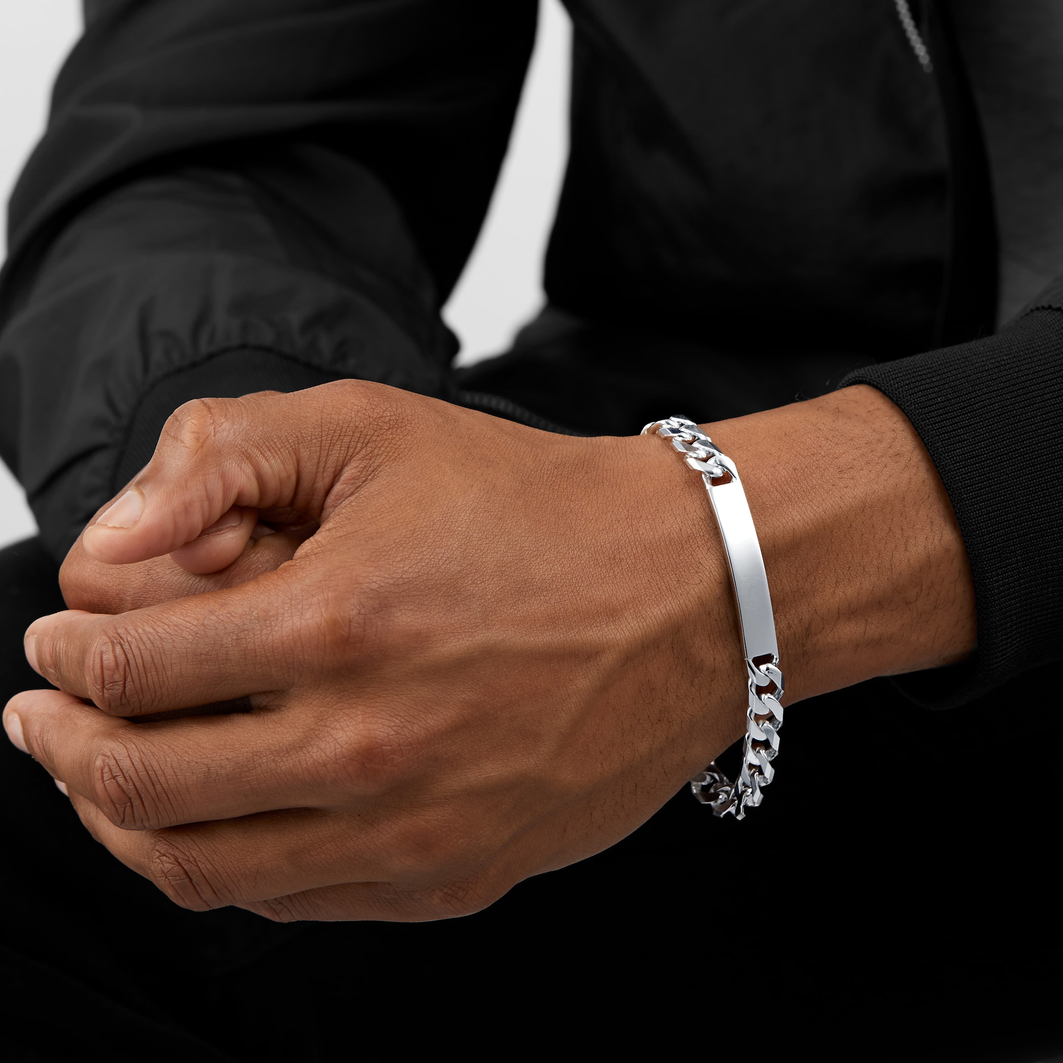 Goldsmiths Sterling Silver Mens 8.5 Inch ID Curb Bracelet Goldsmiths Sterling Silver Mens 8.5 Inch ID Curb Bracelet