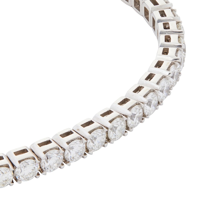 Mayors 18k White Gold 3.90ct Flex Diamond Bracelet
