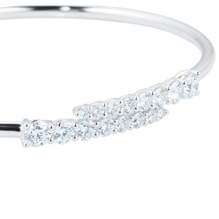 Mayors 18k White Gold 1.99cttw Diamond Flex Bangle