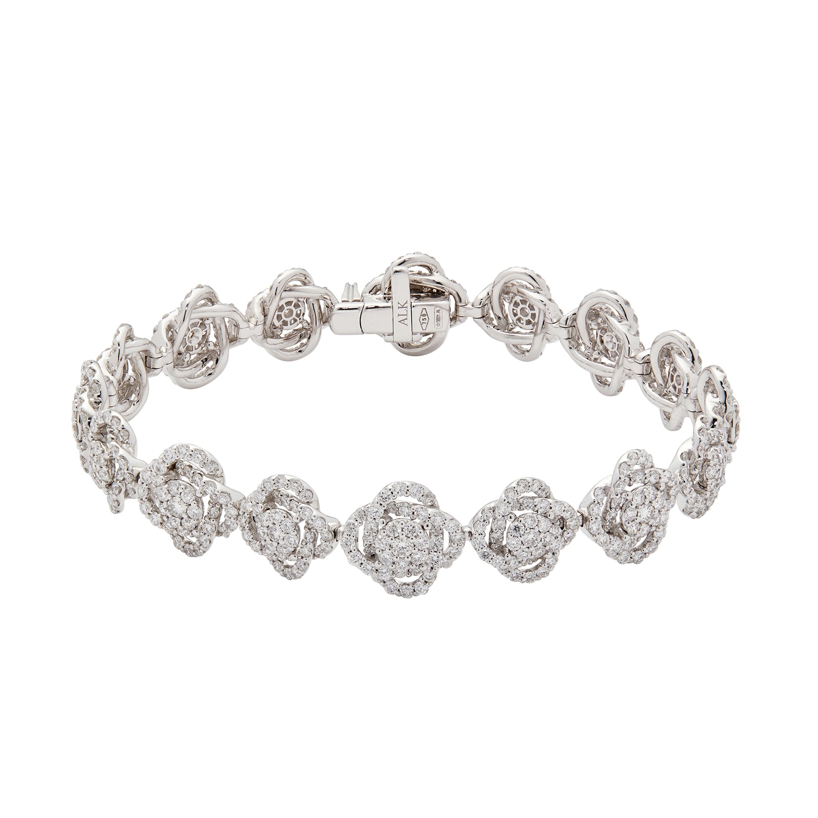 Mayors 18k White Gold Exclusive Reflector 7.18cttw Diamond Bracelet 7"