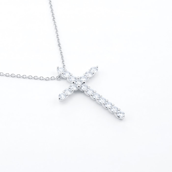 Mayors 18k White Gold 0.95ct Large Cross Pendant