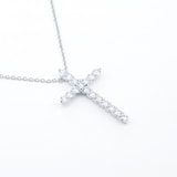 MAYORS 18k White Gold 0.92ctw Large Cross Diamond Diamond Pendant