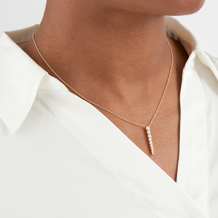 Mayors 18k Yellow Gold 0.78cttw Diamond Large Drop Pendant